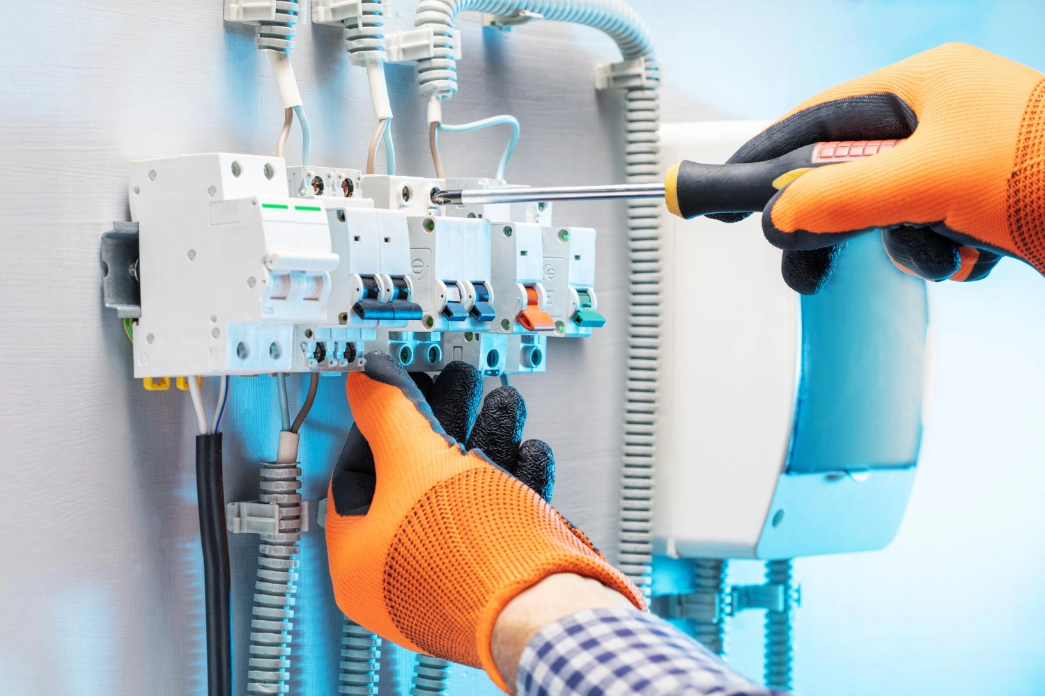 Services en électricité dans le Var
