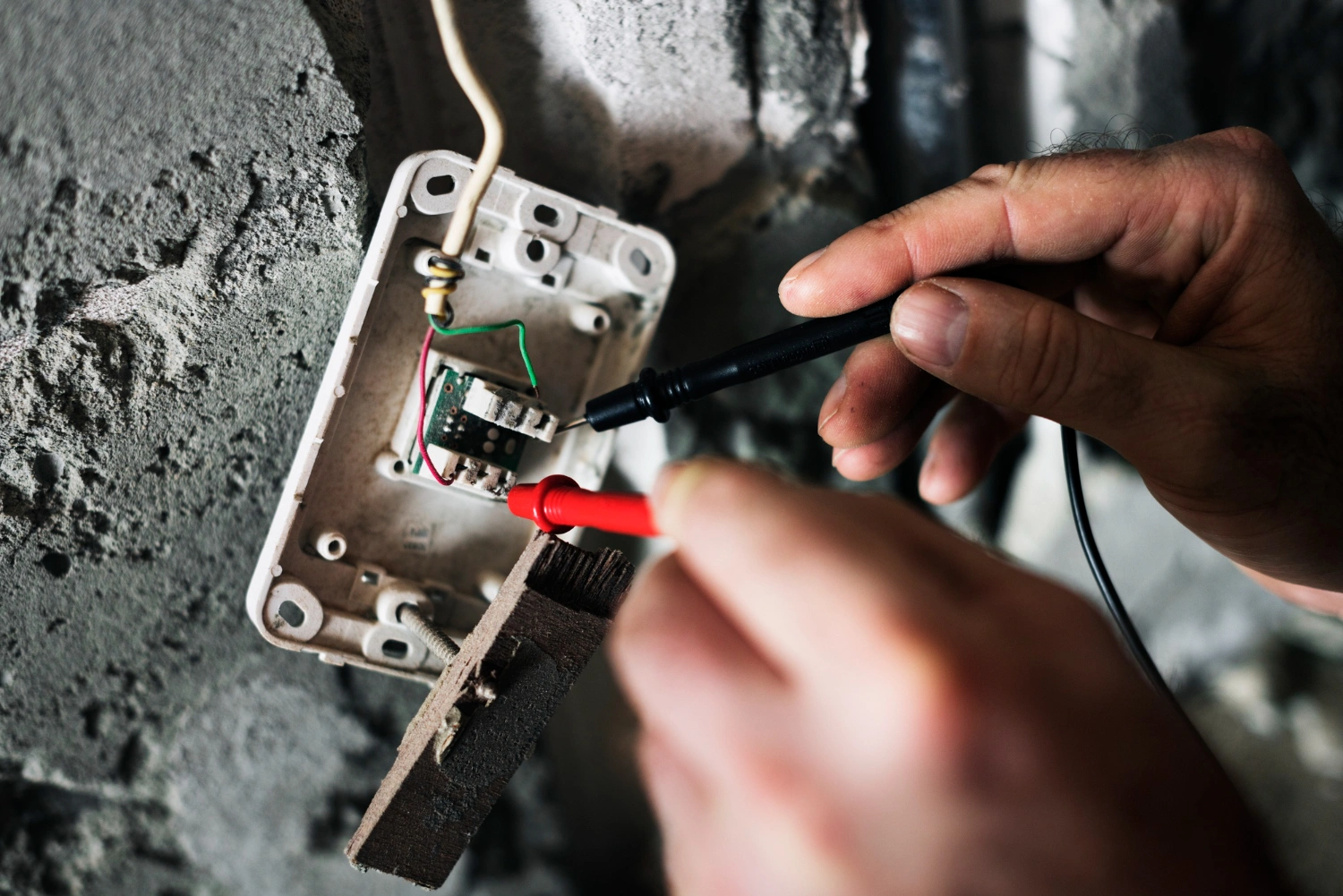 Dépannage en éléctricité dans le Var